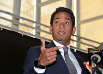 Nyan, Klub Malaysia Dilanda Krisis Keuangan