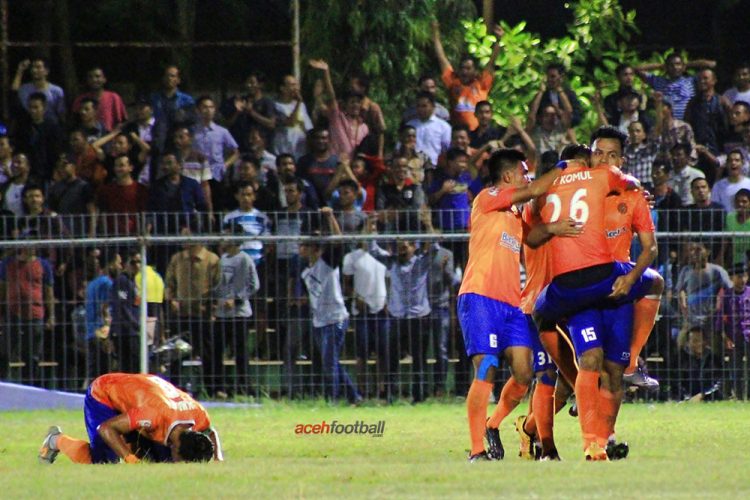 Selebrasi Komul