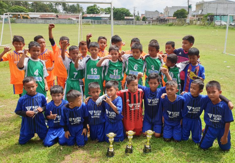 FOTO: SSB Barona Juara Turnamen Hananan Cup U-9