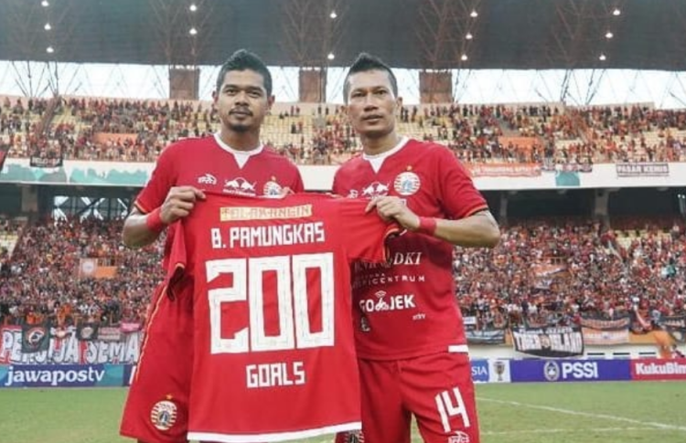 Bambang pamungkas pensiun ini pesannya kepada ismed sofyan