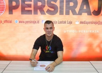Penonton jadi alasan adam mitter main di liga indonesia