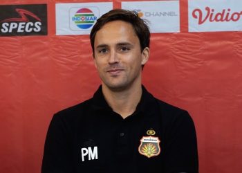 TM Ichsan, Paul Munster
