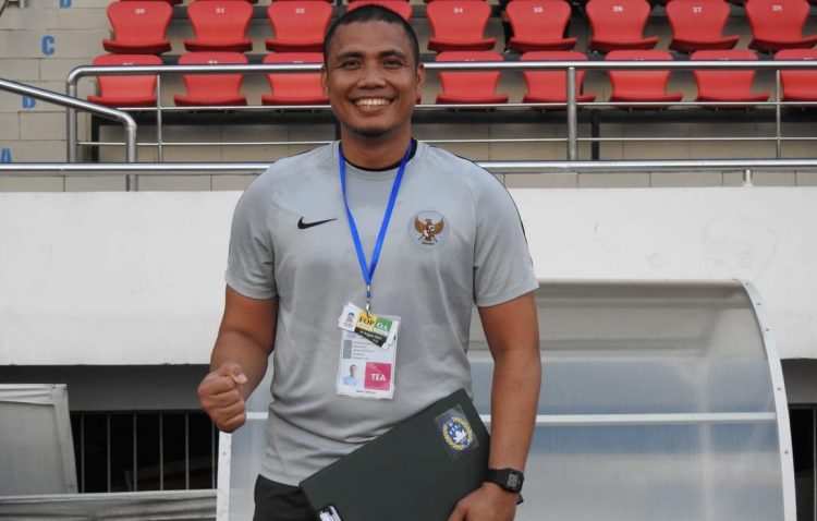 Eks kiper persiraja rela tinggalkan psms demi negara