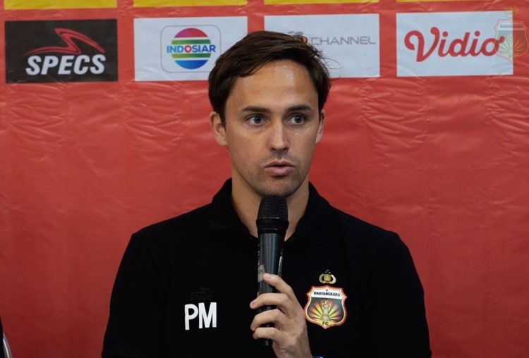 Paul Munster: Klub Peserta Liga 1 Semuanya Tim Kuat