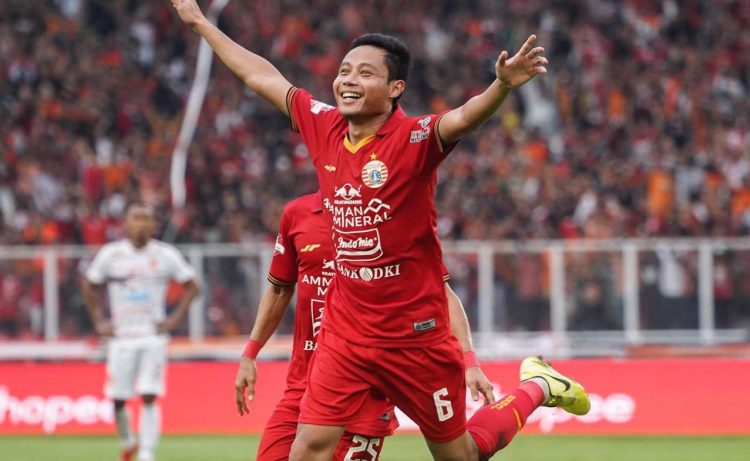 Tiga poin persija berkat gacornya si pengantin baru