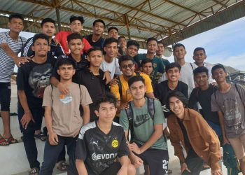 Pemain Liga 1 Semangat Latihan Bareng Pemain Muda