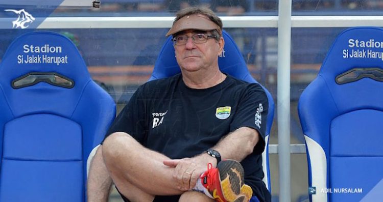 Robert Rene Alberts, Persib