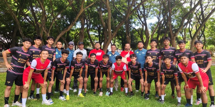 Pelatih Nasional Tempa Fisik Pemain Futsal PON Aceh