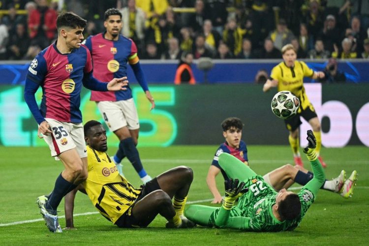 Guirassy Cetak Hattrick, Tapi Barcelona yang Lolos ke Semifinal