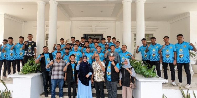 Illiza Lepas Tim Pra PORA Banda Aceh: Harus Lolos ke Aceh Jaya!