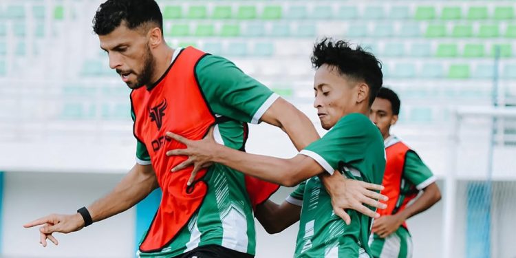 PSMS Bidik Kebangkitan di Pekanbaru, Duel Sesama Tim Terluka