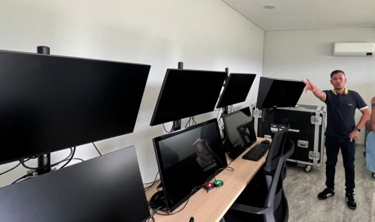 VAR