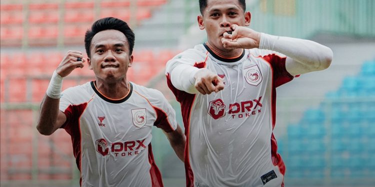 Gol Taufik Hidayat Perkokoh Garudayaksa FC di Puncak Klasemen