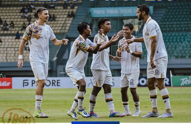 Persikad