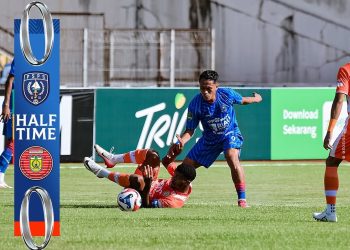 Persiraja Bermain 10 Pemain Sejak Menit 6, Tahan PSPS di Babak Pertama