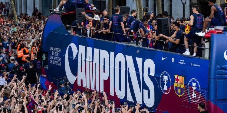 Barca Rayakan Juara LaLiga Seperti Menang Liga Champions