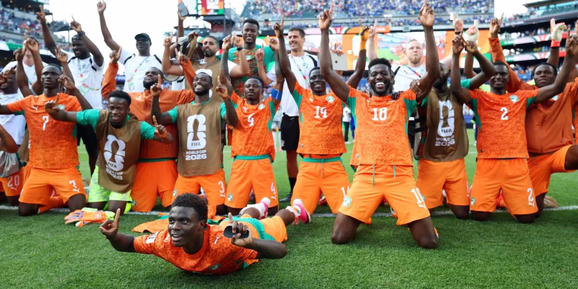 Enam Grup Rampung, 16 Tim Amankan Tiket ke 32 Besar