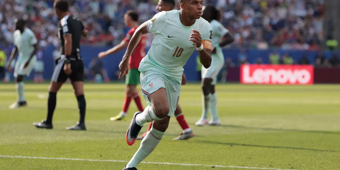 Mbappe Masih Terdepan, Ditempel Ketat Lionel Messi