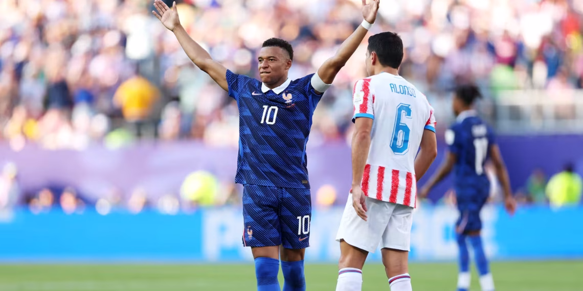 Mbappe Pimpin Persaingan Sepatu Emas Piala Dunia