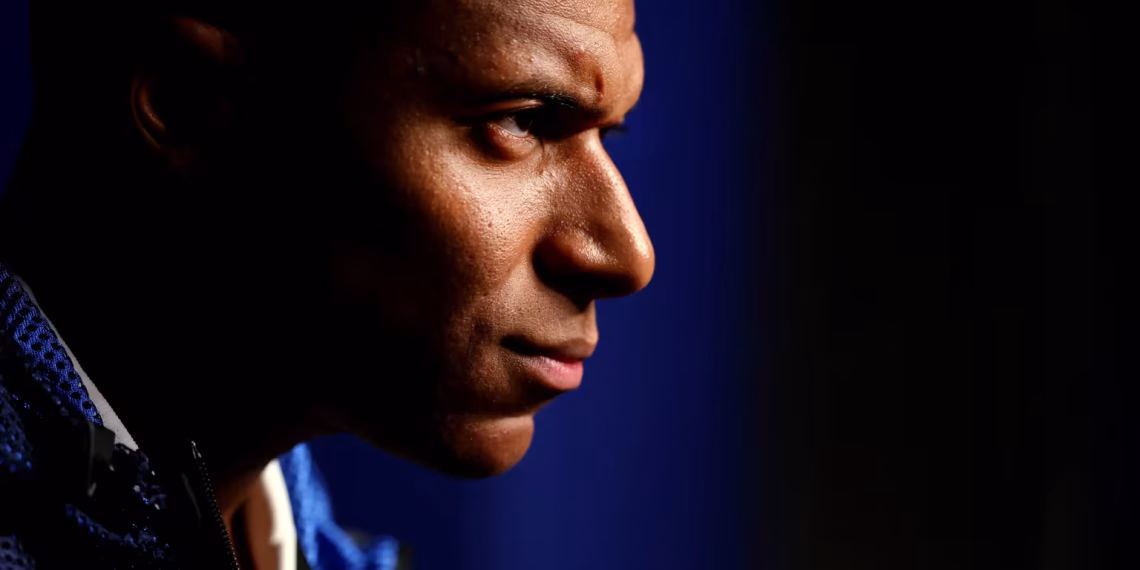 Mbappe Kembali Gusur Messi Berebut Sepatu Emas Piala Dunia