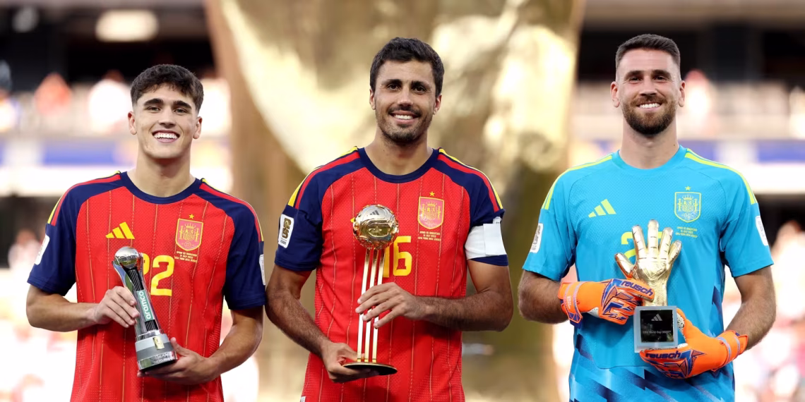 Rodri Raih Bola Emas, Mbappe Sabet Sepatu Emas