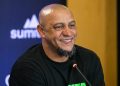 Roberto Carlos Dikabarkan Peluk Islam, Nikahi Wanita Maroko