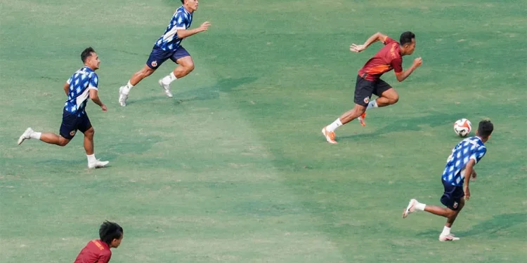 Semen Padang Uji Kekuatan Lawan Tim Super League