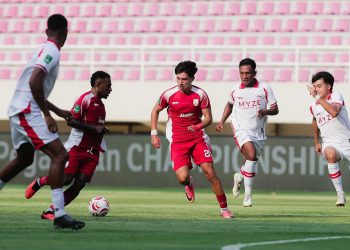 Persis Solo